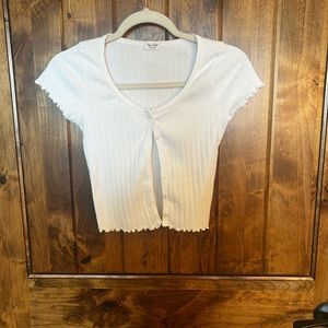 Brandy Melville Rib crop cardigan with lettuce trim